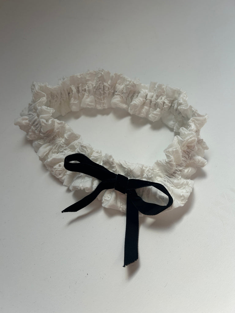 Eliza Faulkner Designs Inc. Accessories Scrunchie Garter White Eyelet