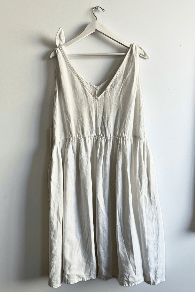 Eliza Faulkner Designs Inc. Dresses L - Fabric Stained on armhole Imperfect V-Neck Dress White Linen