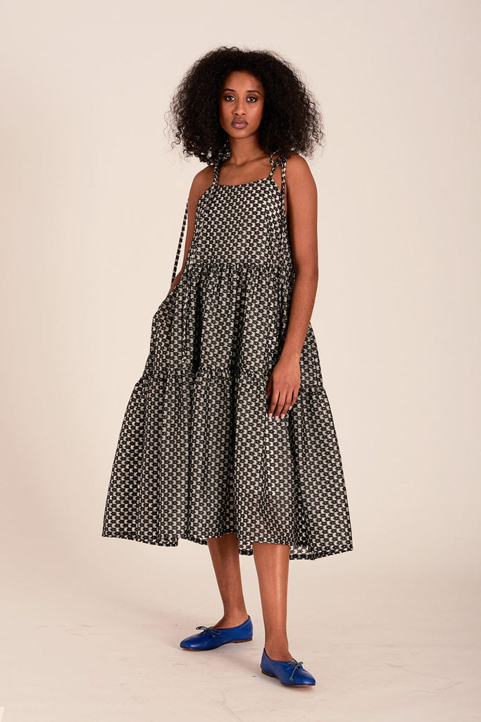 Eliza Faulkner Designs Inc. Dresses Cece Dress Black & White Daisy